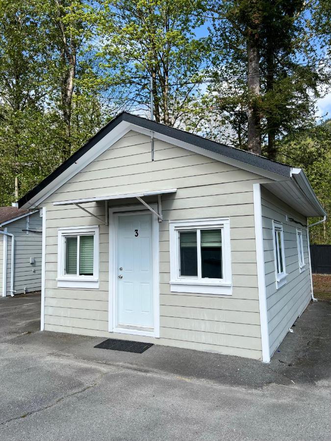 Lake Errock Motel Harrison Mills Exterior foto